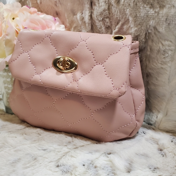 Pink Quilted Crossbody Bag - Picture 7 of 8